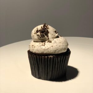 Oreo Cookie Cupcake