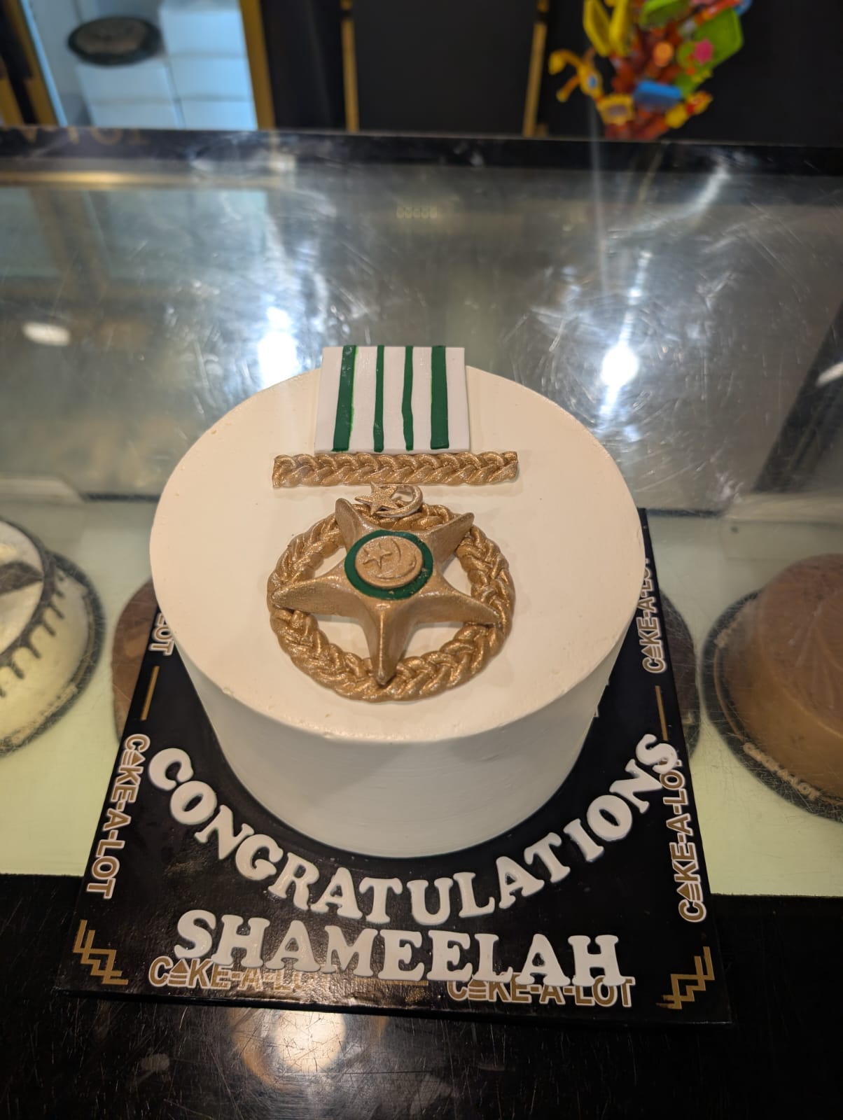 Customized Cakes for birthdays, Special Occasions i.e Wedding, Engagement, Nikkah, Hujj, Umra, Eid, Happy New year etc.h